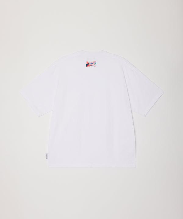 Car of The Pink Tee / Designed by 25 NOT FOUND