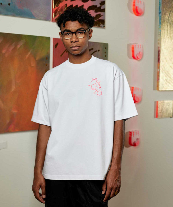 Small Logo Tee / Designed by Tomoo Gokita - White x Pink