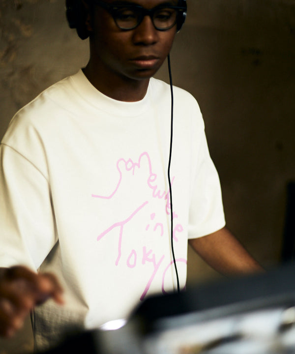 9.6oz Logo Tee - White x Neon Purple