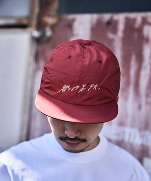 都内某所 Cap / Designed by Hiroaki Ooka