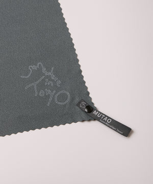 Tech Lite Towel with Pake®︎ / Logo Designed by Tomoo Gokita